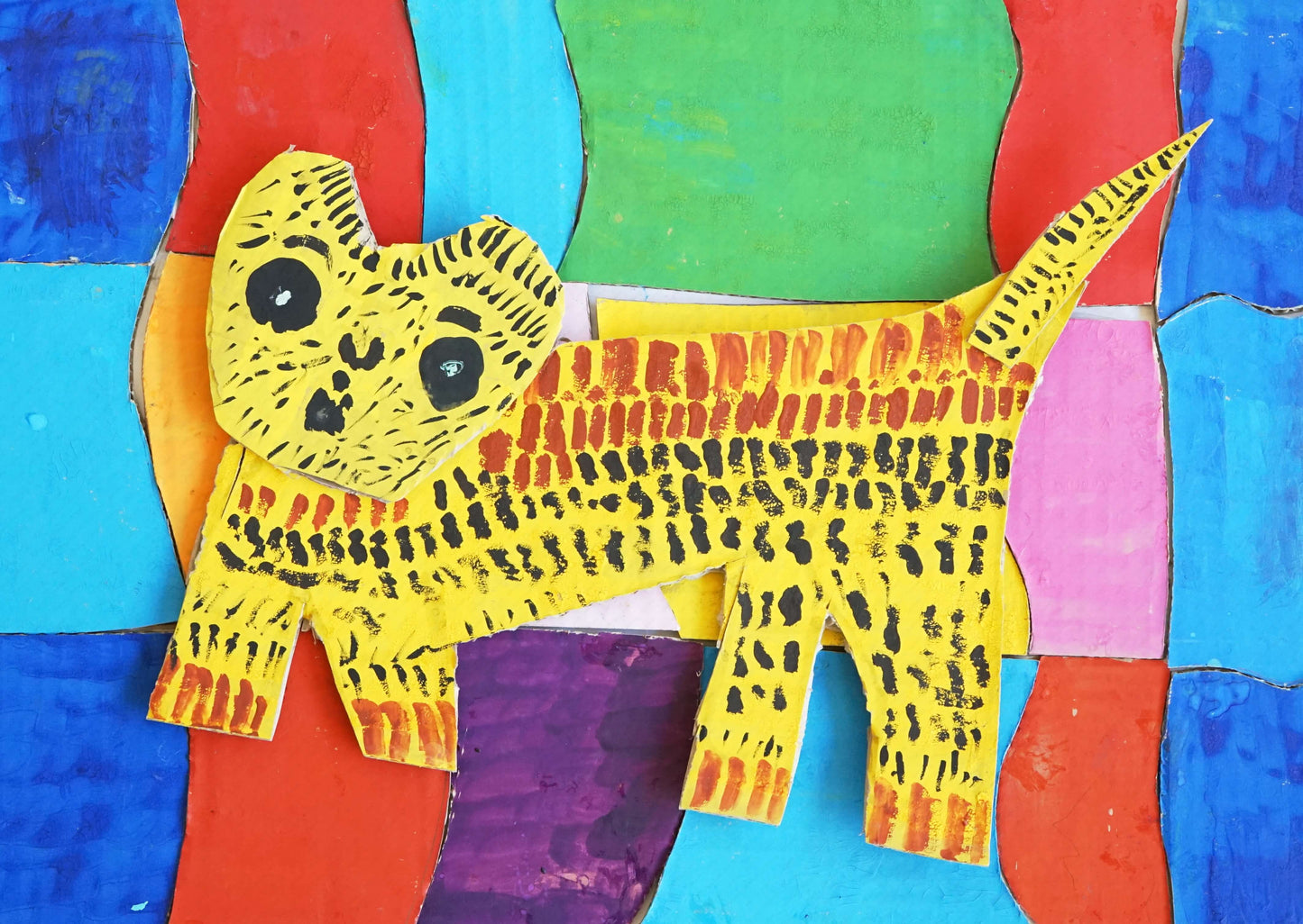 展示用絵画：トラの子供 [作者:古村豊]